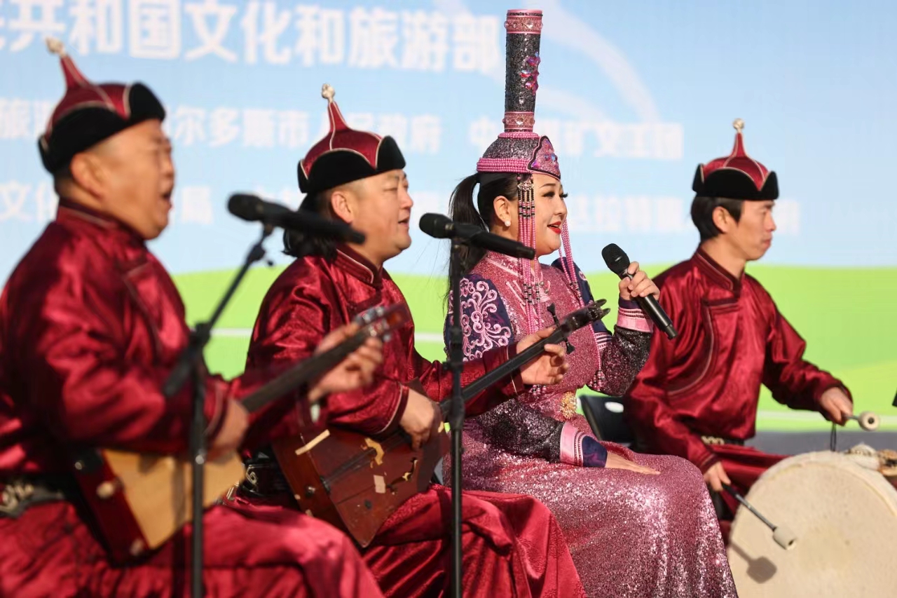 2023年全国文化科技卫生“三下乡”集中示范活动 走进内蒙古鄂尔多斯3